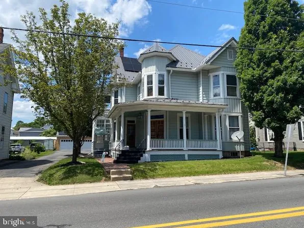617 Washington Ave, Mifflintown, PA 17059