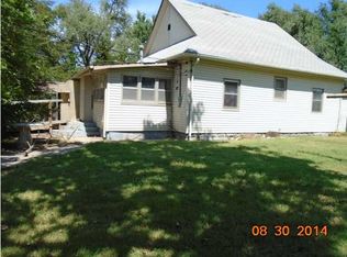 23737 W 101st St N, Mount Hope, KS 67108