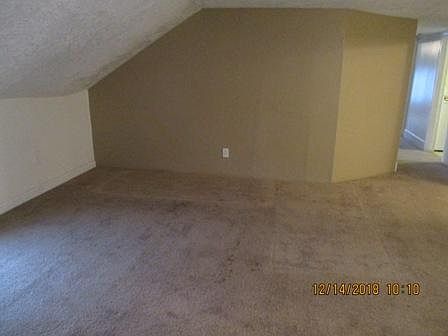 2nd image of 714 1/2 Park Ave