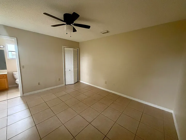 2342 SW Bayshore Blvd — Photo 17