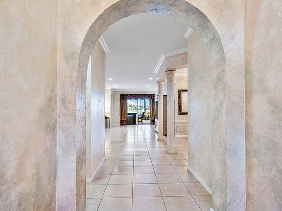 3rd image of 8084 Saw Palmetto Ln