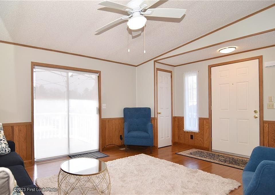 211 Little Pond Rd, South Kingstown, RI 02879 Zillow