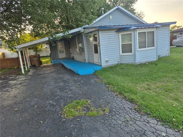 316 Hyland Rd, Depew, NY 14043