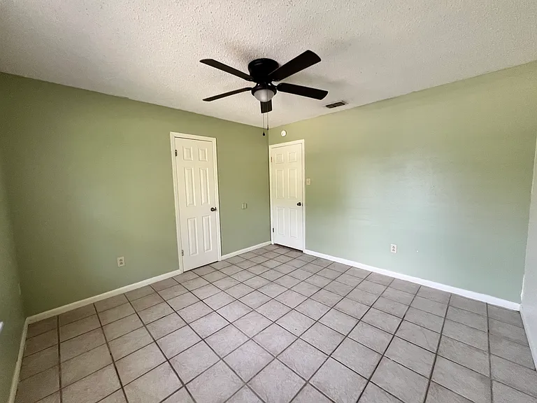 104 E Ward Dr #A — Photo 9