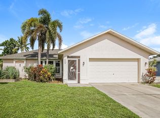 625 SE 9th Ave, Cape Coral, FL 33990