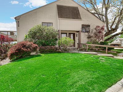 975 Millpond Rd, Valparaiso, IN, 46385