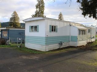 334 E 5th Ave APT 3A, Riddle, OR 97469