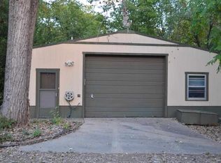 2649 Spring Creek Ct, Topeka, KS 66617