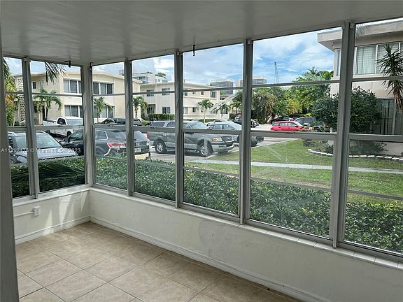 3rd image of 1040 94th St APT 1