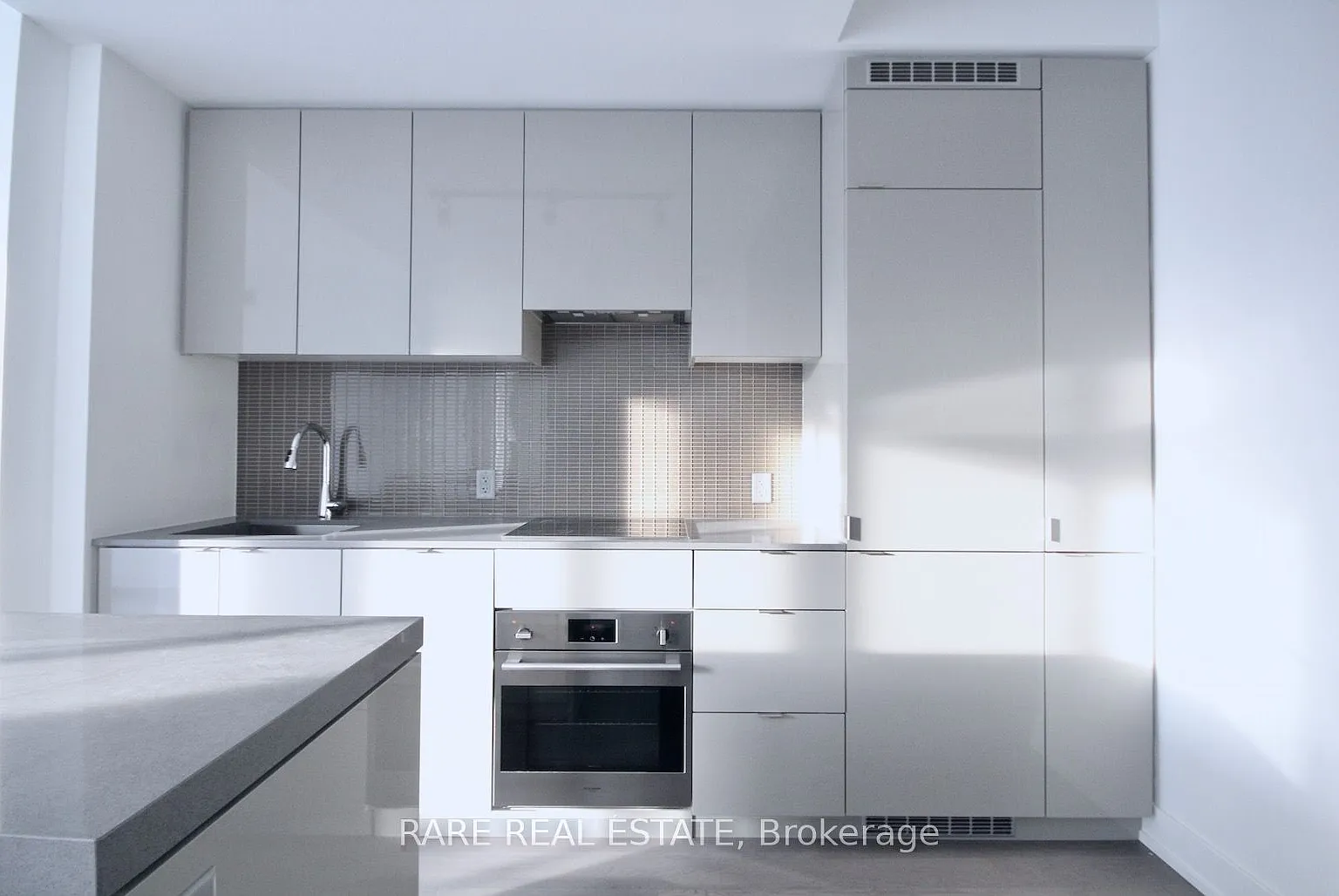 2 bed, $3,500 — Photo 2