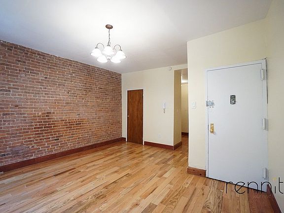 2nd image of 788 Park Pl #10B