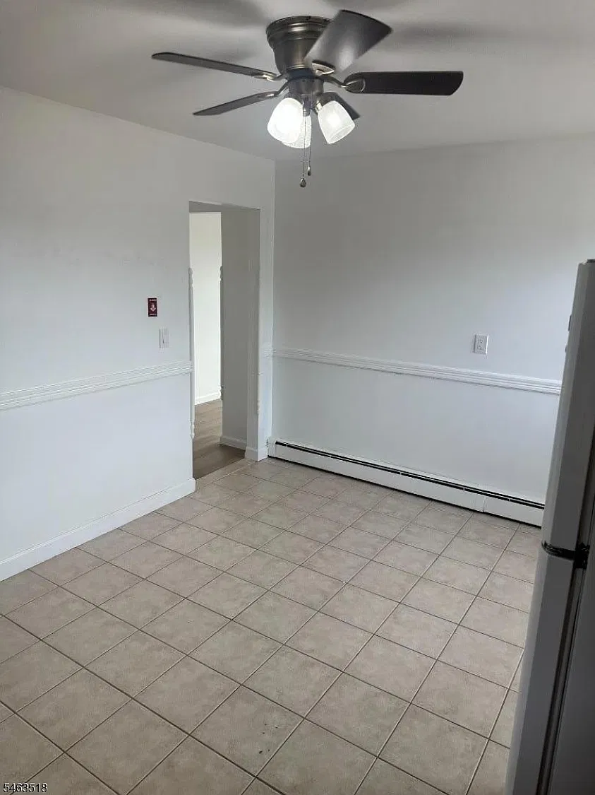3 bed, 1.0 bath, $3,200 — Photo 4