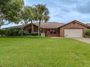 1230 Silver Lake Dr, Melbourne, FL 32940