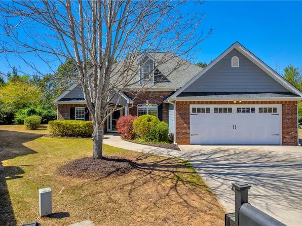 64 Palace Point, Dallas, GA 30132