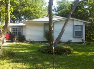 2661 Greenhurst Dr, Farmers Branch, TX 75234