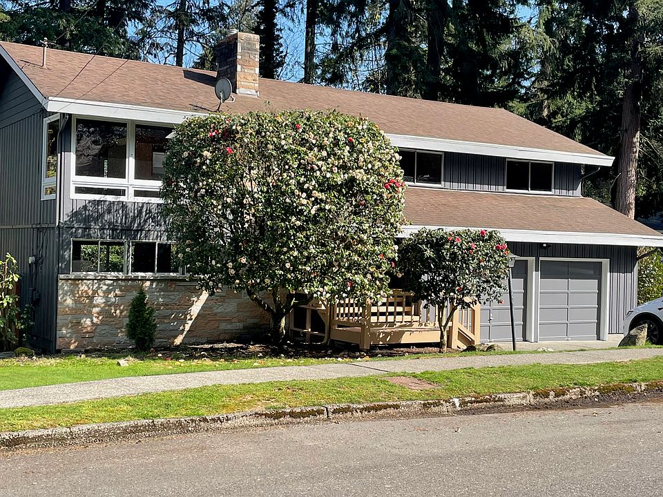1st image of 2036 152nd Ave SE