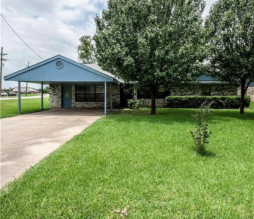 210 S Jena St, Riesel, TX 76682 Zillow