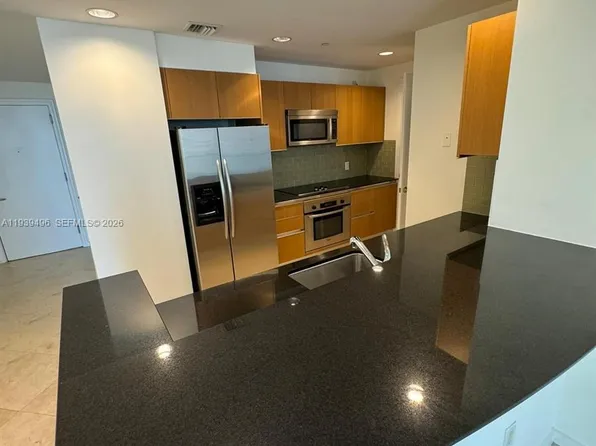 1060 Brickell Ave #2603, Miami, FL 33131