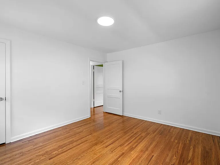 3363 Mimosa Dr — Photo 24