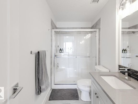 4th image of 1316 Windermere Way SW #319