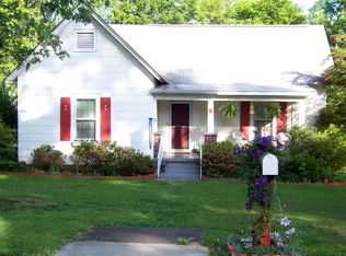 9 Blake St, Greenville, SC 29605