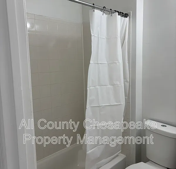2023 W Lanvale St — Photo 15