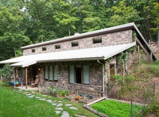 14938 Yankeetown Rd, Fulks Run, VA 22830