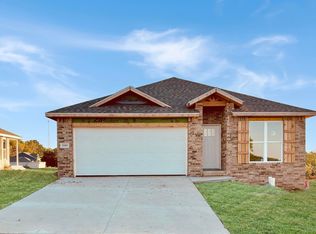 1108 W Pebblebrooke Drive, Ozark, MO 65721