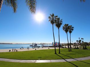 4090 Fanuel St, San Diego, CA 92109