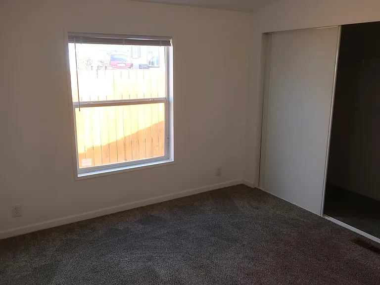 583 Morning View Cir — Photo 18