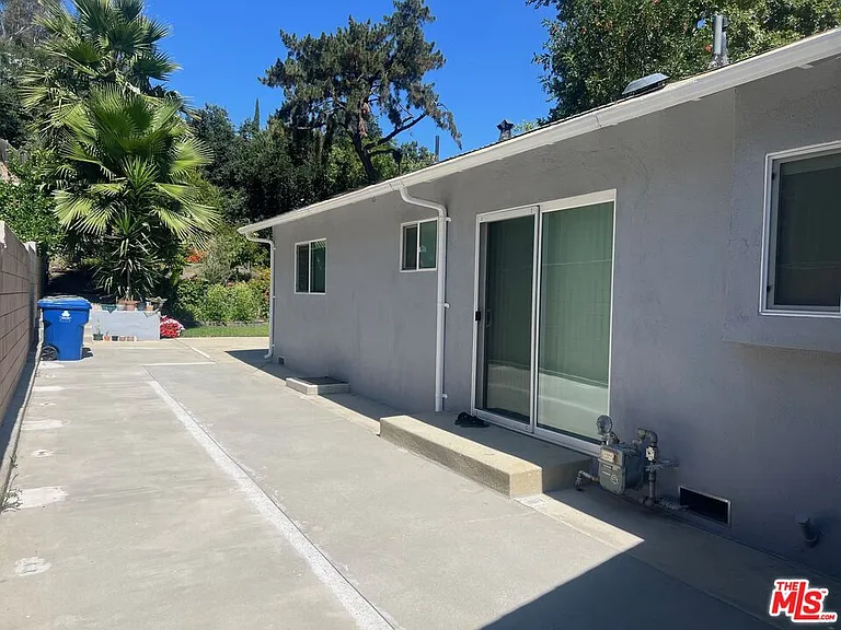 5059 Catalon Ave — Photo 3