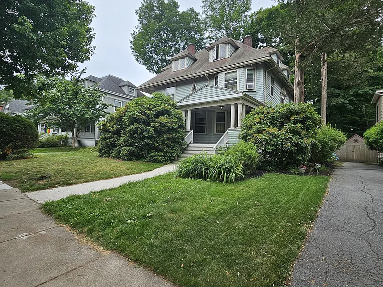 37 Stratford St #2 — Photo 13