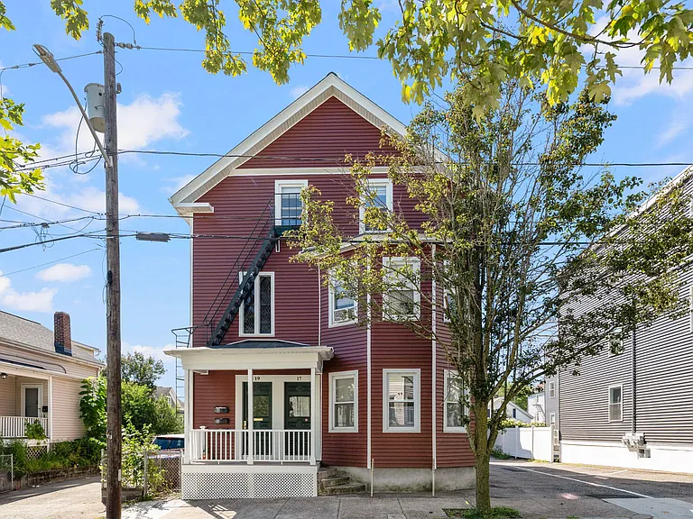 17 Amy St #3F — Photo 13