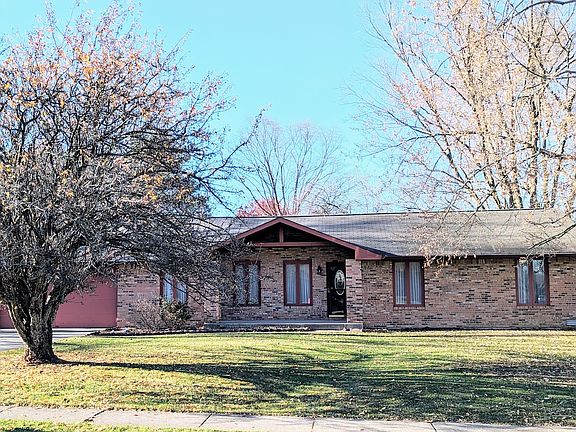2nd image of 1614 Chapman Dr