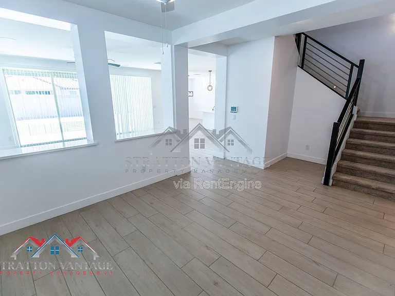 15075 W McKinley St — Photo 12