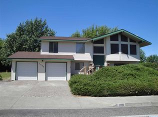 1700 S Kellogg St, Kennewick, WA 99338