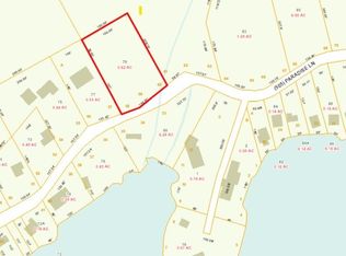 79 Paradise Ln, Sturbridge, MA 01518