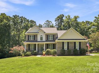 11019 King George Ln, Waxhaw, NC 28173