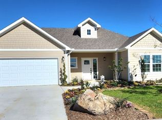 102 Wesson St, Mabank, TX 75156