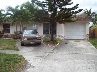 6073 Westfall Rd, Lake Worth, FL 33463