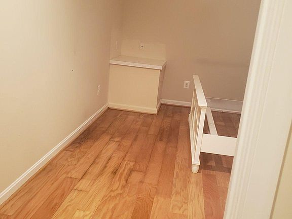 5th image of 7951 Priya Ct