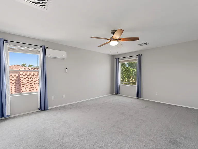 1231 S Amber St — Photo 27