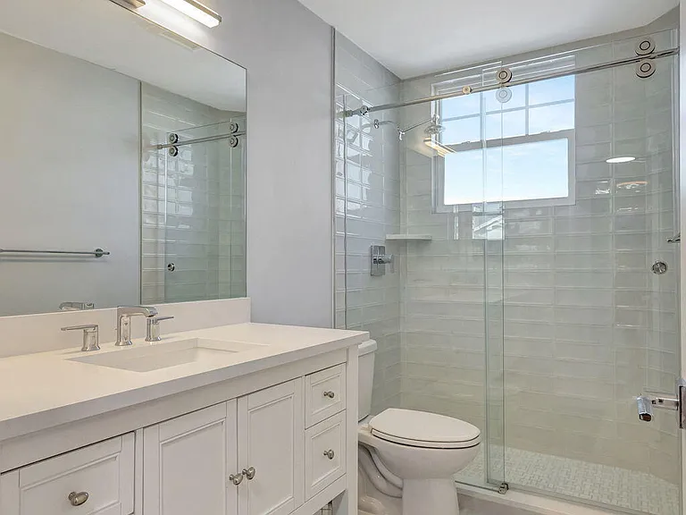 205 Mainsail Cir — Photo 28