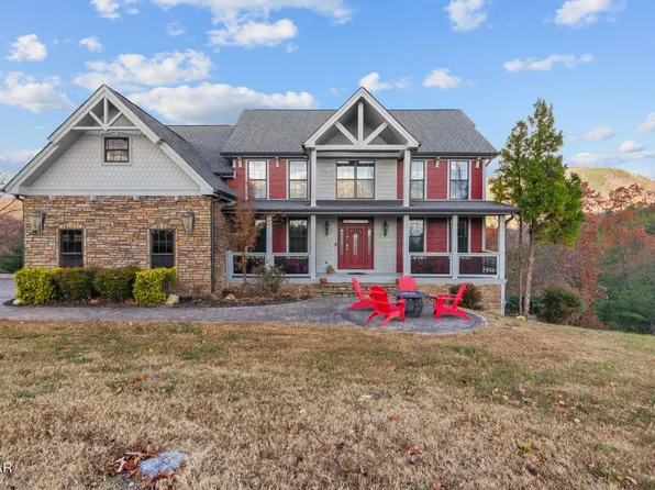 2968 Smokey Bluff Trl, Sevierville, TN 37862