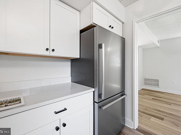 5th image of 5180 Maris Ave APT 101