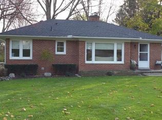 2301 Arizona Ct, Rochester Hills, MI 48309