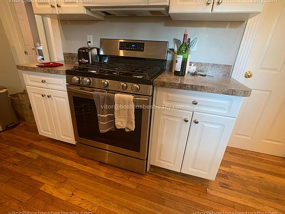 3rd image of 9 Wilson Park #4beabcb67