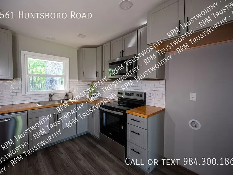 6561 Huntsboro Rd — Photo 4