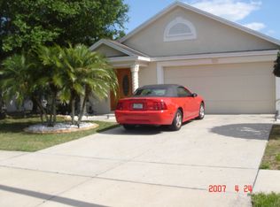 1921 Brandon Brook Rd, Valrico, FL 33594