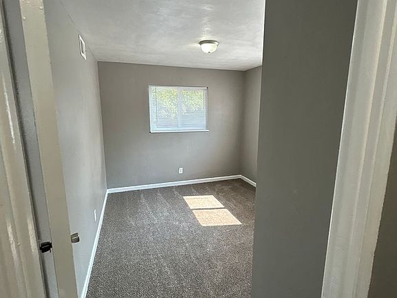 5th image of 1007 Forest Ct #7